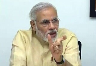 नरेंद्र मोदी