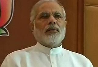 नरेंद्र मोदी