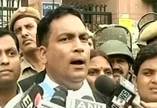 बचाव पक्ष के वकील एपी सिंह