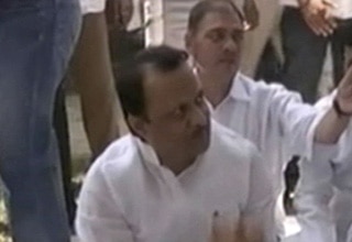 अजित पवार