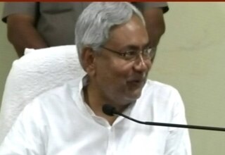 नीतीश कुमार