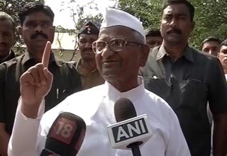 अन्ना हजारे