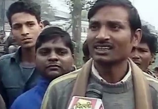 झ़ग्‍गी पर राजनीति