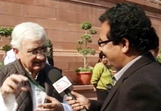 सोनिया देश की मां हैं