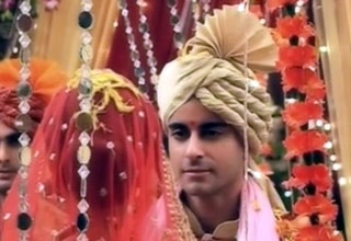 सास बहू और बेटियां