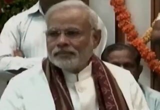 नरेंद्र मोदी