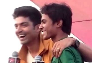 लखनऊ पहुंचे स्टार परिवार के सितारे