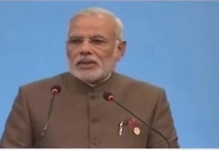 नरेंद्र मोदी