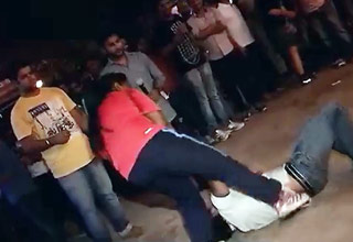 दिल्ली के वसंत विहार में लड़कियों ने कहा आई एम शक्ति