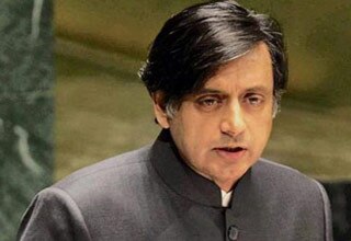 शशि थरूर