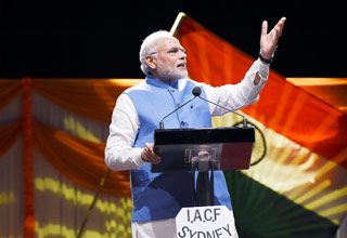 नरेंद्र मोदी