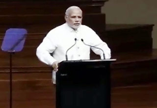 नरेंद्र मोदी