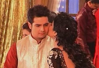 सास बहू और बेटियां