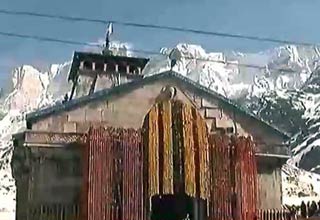भक्तों से गुलजार हुआ केदारनाथ धाम