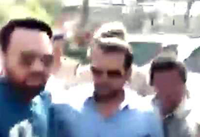 कोर्ट में पेशी के लिए पहुंचे सलमान खान