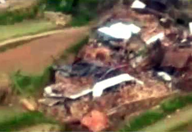 देखिए ड्रोन कैमरे से ली गई तबाही की तस्वीरें