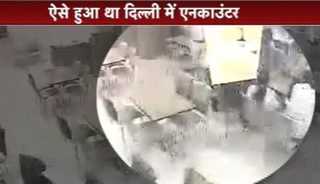 मनोज बेगुनाह था तो उसने पुलिस पर गोली क्यों चलाई?