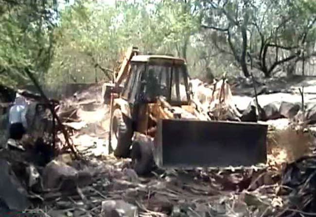 डीडीए के डिमोलिशन ने तोड़ी 70 झुग्गियां