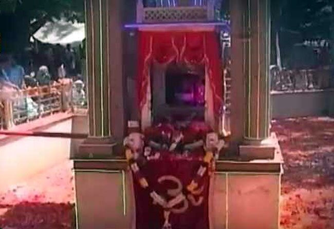 मां खीर भवानी के मंदिर में भाईचारे का संगम