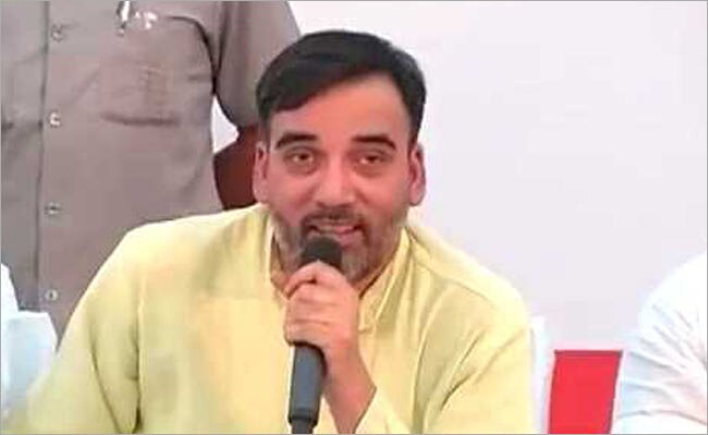 दिल्ली सरकार फाइट के नहीं काम के मूड में है: गोपाल राय