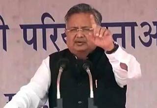 छत्तीसगढ़ का आदमी कभी किसी के आगे हाथ नहीं फैलाएगा: रमन सिंह