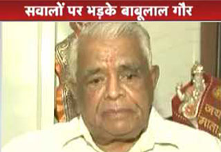 babulal gaur ran away from questions of aaj tak
