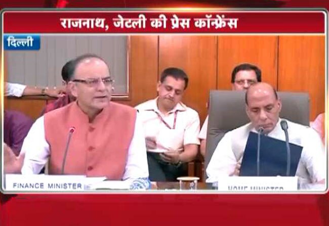 बाढ़ प्रभावित जम्मू में पीएम की सारी घोषणाएं पूरी: राजनाथ