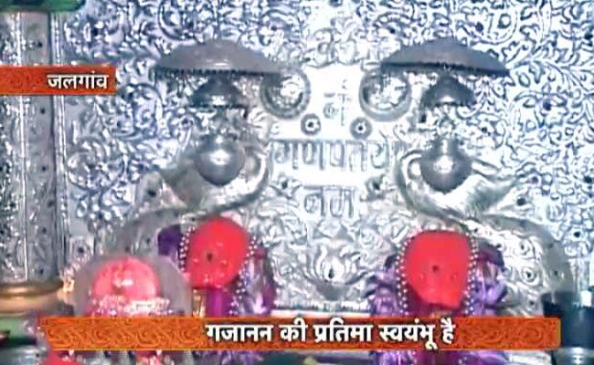 एक ही मंदिर में गणपति बाप्पा के दो रूपों के दर्शन