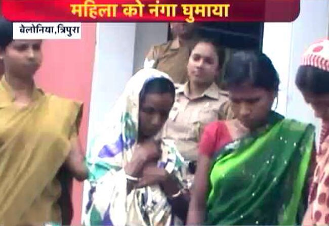 तीन महिलाएं गिरफ्तार