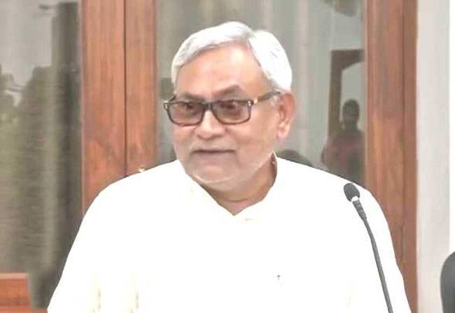 PM दोबारा सेवा का मौका क्यों मांग रहे हैं: नीतीश कुमार