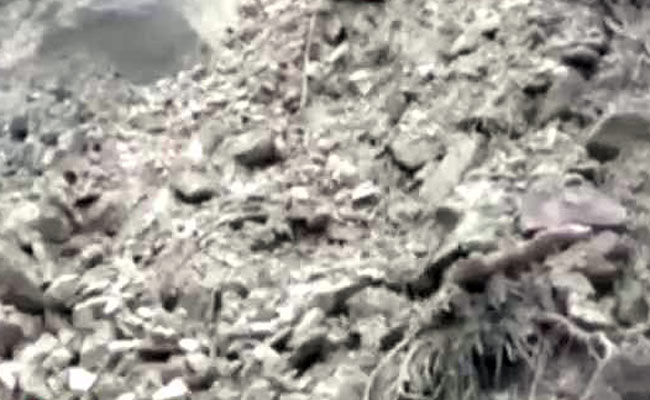 देखिए दार्जिलिंग में आई तबाही की तस्वीरें