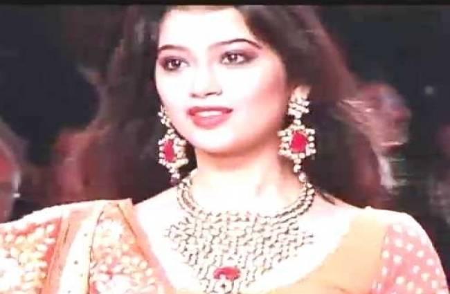 रैंप पर टीवी की बेटियां