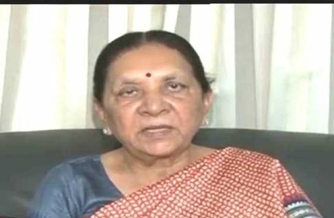 गुजरात की मुख्यमंत्री आनंदीबेन पटेल