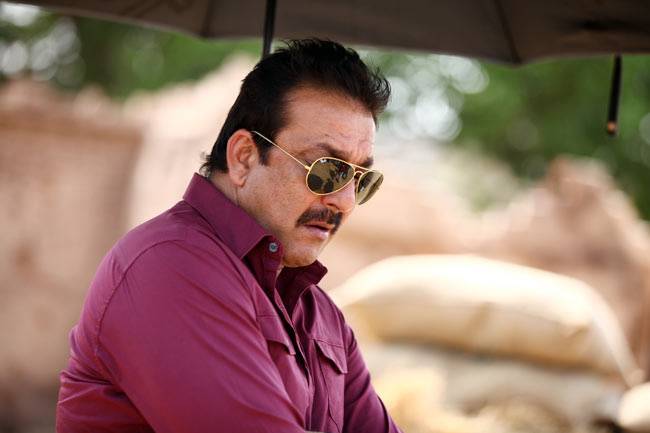 एक बार फिर पैरोल पर बाहर आएंगे संजय दत्त