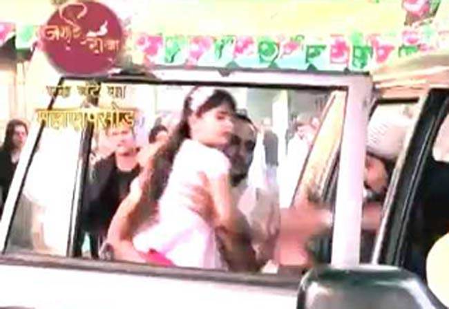 किसने किया आयशा को किडनेप?