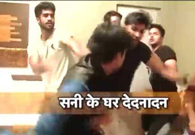 हर सीरियल का ट्विस्ट मिलेगा सास बहू और बेटियां में