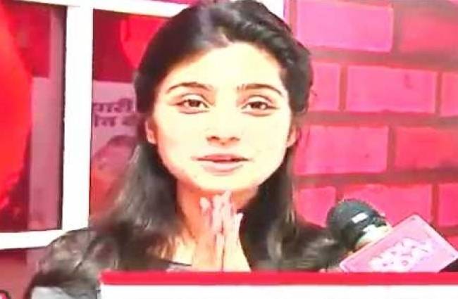 झलक में  वाइल्ड कार्ड एंट्री