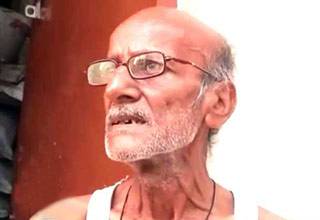 सोशल मीडिया का कमाल: बुजर्ग को मिला सम्मान, दारोगा की छुट्टी