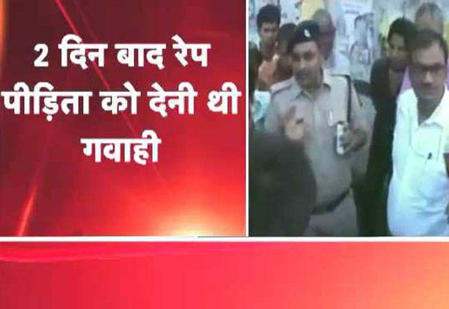 यूपी के मऊ में रेप पीड़िता की गोली मारकर हत्या