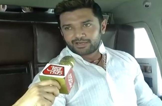 बिहार चुनाव: चिराग पासवान के साथ चुनावी यात्रा