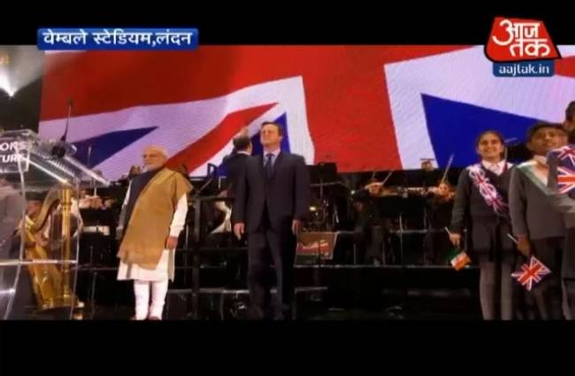 वेंबले फुटबॉल स्टेडियम में राष्ट्रगान की गूंज