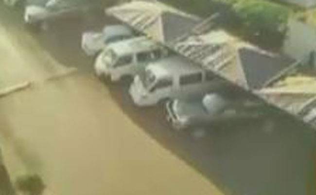 माली के होटल में 3 बंधकों की मौत