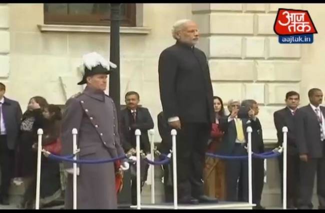 प्रधानमंत्री मोदी को गार्ड ऑफ ऑनर दिया गया