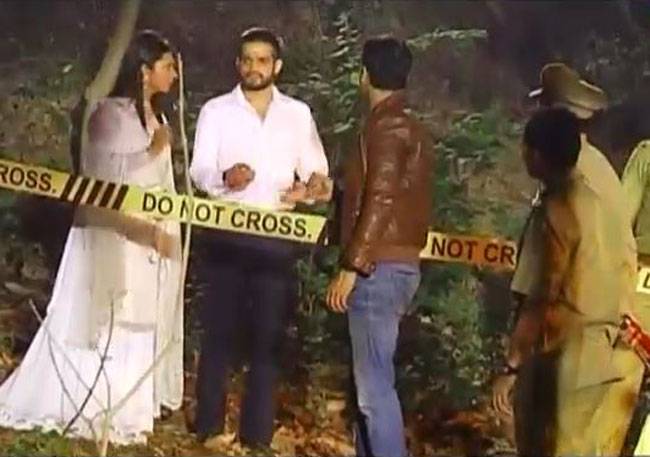 जब रमन और इशिता को मिली लाश!