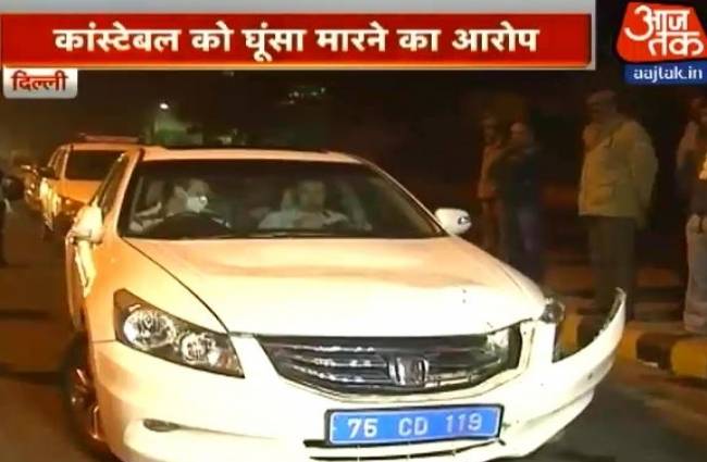 रूसी डिप्लोमैट की कार ने मारी टक्कर