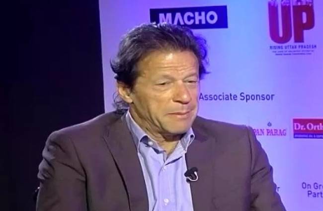 पाकिस्तान के पूर्व कप्तान इमरान खान