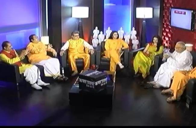 ऊपरवाला देख रहा है: कुछ मंदिरों में महिलाओं का प्रवेश वर्जित क्यों?