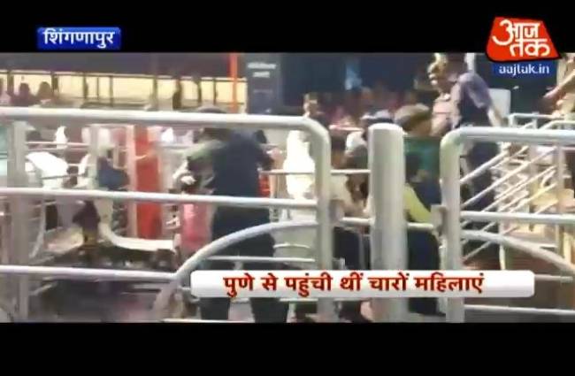 चार महिलाओं को फिर मंदिर में जाने से रोका