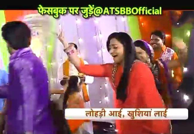 जब पंजाबी भंगड़े संग मची लोहड़ी की धूम...