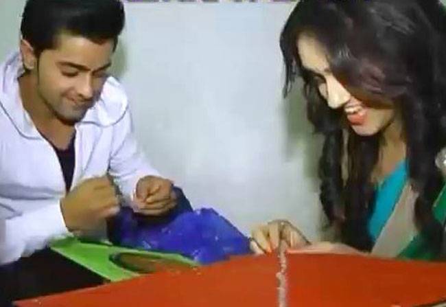 जब आसमान में लगा रंगीन पतंगों का मेला